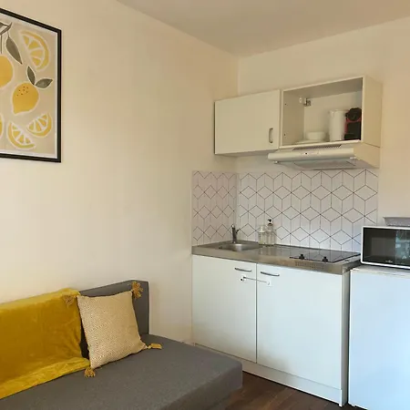 Lemon - Balcon Et Parking - Proximite Chateau Apartment Versailles